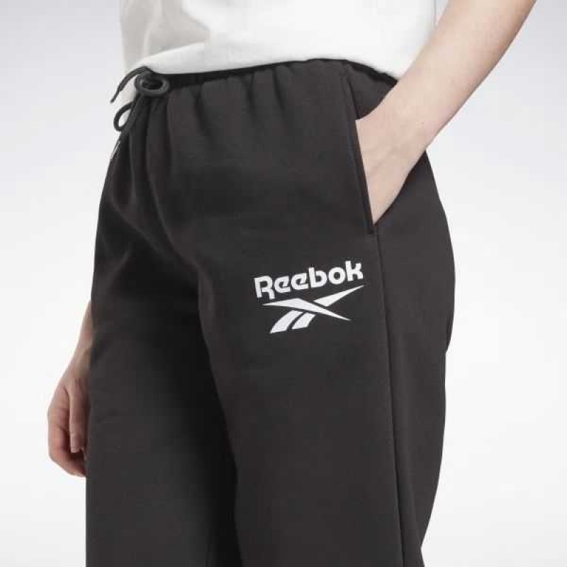 Black Reebok Identity Logo Fleece Joggers | CQO-139024