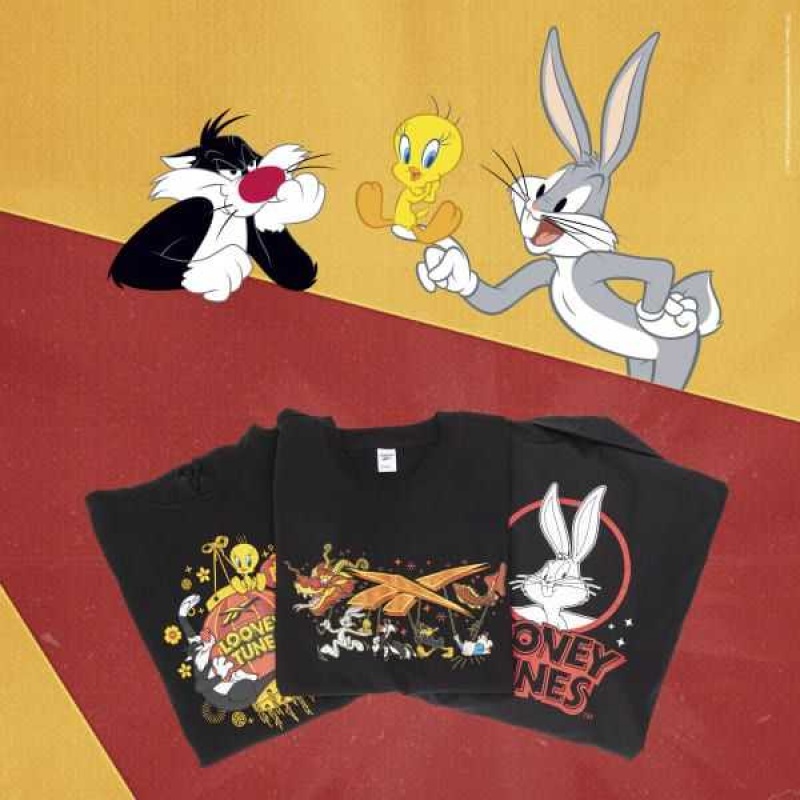 Black Reebok Looney Tunes Hooded Sweatshirt | HNP-076358